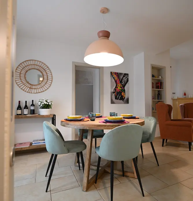 zona-pranzo-01-dimora-dani-charming-house-in-puglia